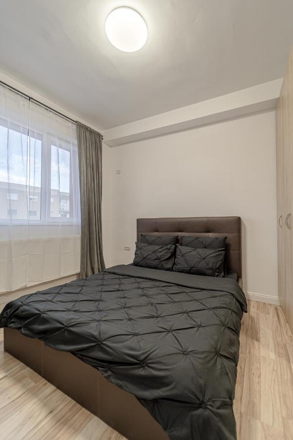 Hera'S Modern Home 아라드 외부 사진